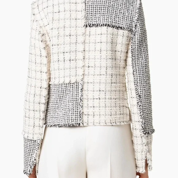 Akris Punto Long Sleeve Tweed Jacket. 10 - Picture 9 of 10